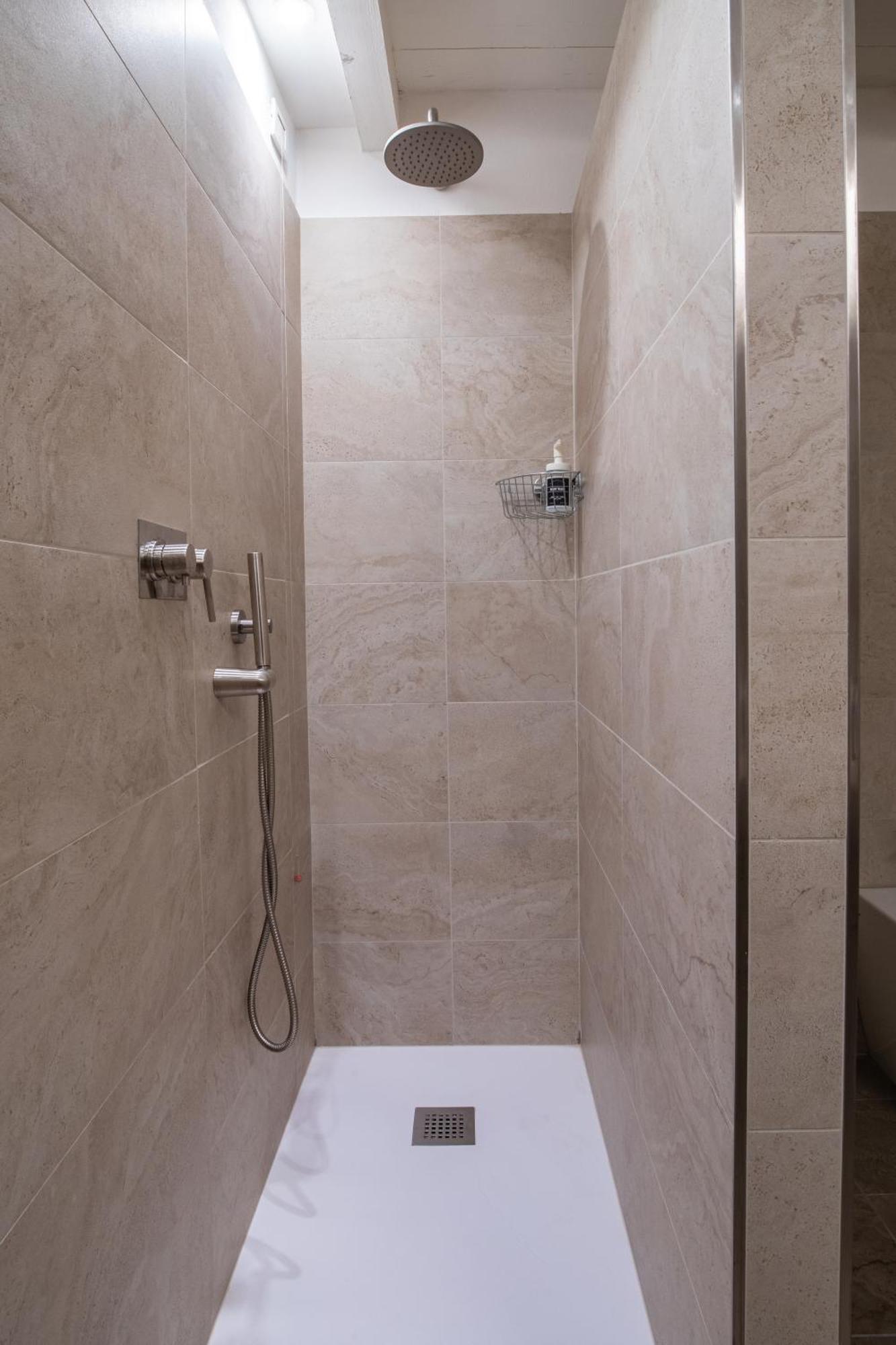 Santo Stefano Loft Aparthotel โบโลญญา ภายนอก รูปภาพ