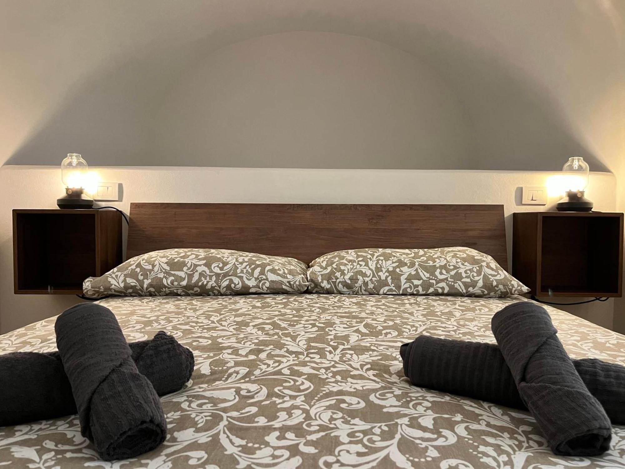 Santo Stefano Loft Aparthotel โบโลญญา ภายนอก รูปภาพ
