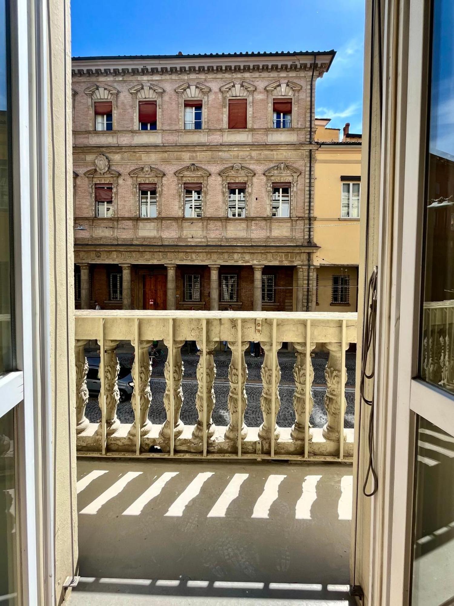 Santo Stefano Loft Aparthotel โบโลญญา ภายนอก รูปภาพ