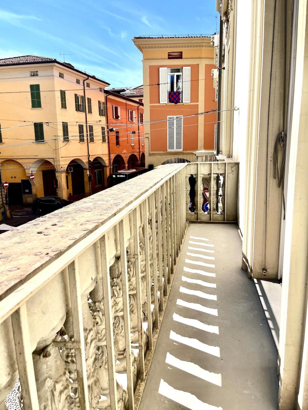 Santo Stefano Loft Aparthotel โบโลญญา ภายนอก รูปภาพ
